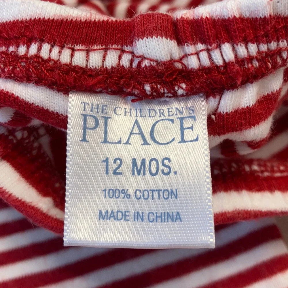 Christmas pants & top 12-18 mo. Long sleeve toddler Old Navy & Children’s place